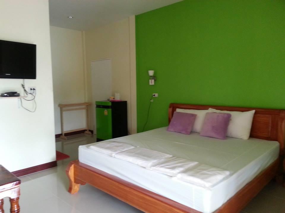 Sangtong Beach Resort Laem Sing Exterior foto